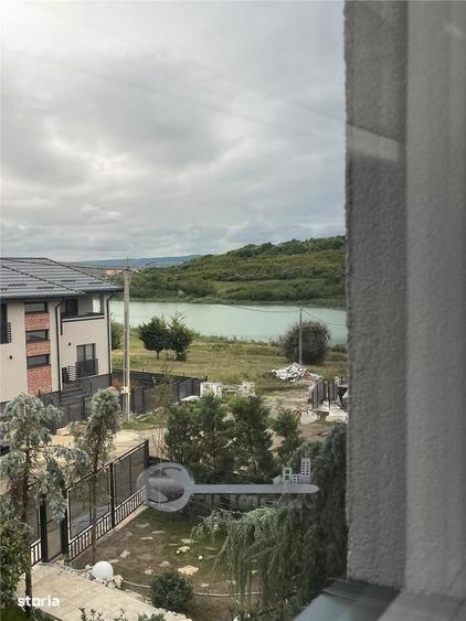 Apartament cu 4 camere în Horpaz