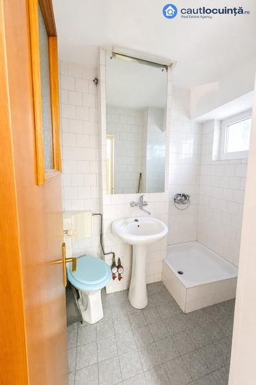 Apartament cu 4 camere în Cișmigiu