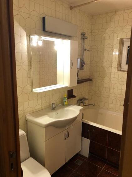 Apartament cu 4 camere decomandat, mobilat în Zorilor