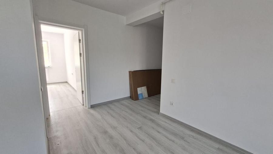 Apartament cu 2 camere decomandat în Exterior Est