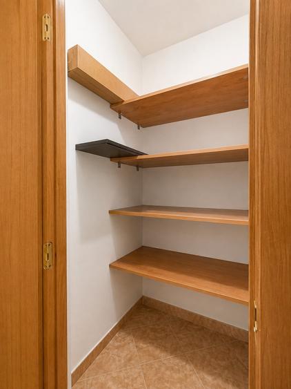 Apartament cu 3 camere decomandat în Iancului
