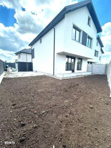 Casă cu 6 camere cu Teren 280 Mp în Central
