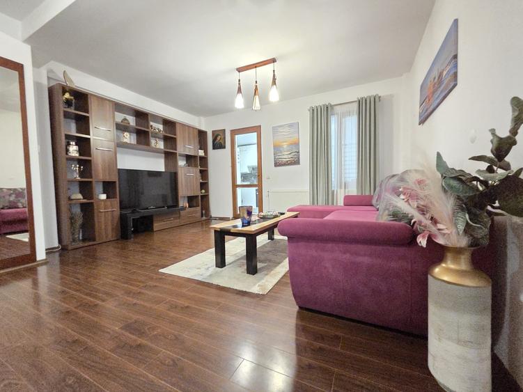 Apartament cu 2 camere semidecomandat în Siderurgiștilor