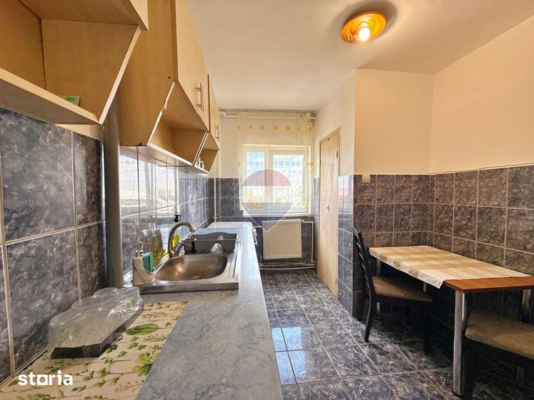 Apartament cu 2 camere decomandat, mobilat în Funcționarilor