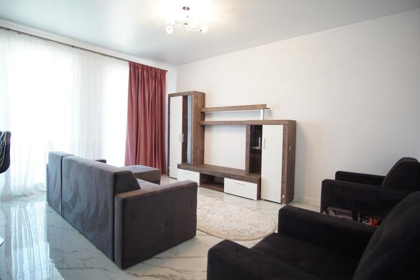 Apartament cu 3 camere decomandat, mobilat în Mihai Bravu
