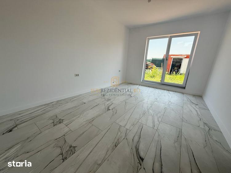 Casă cu 3 camere cu Teren 350 Mp în Vidra