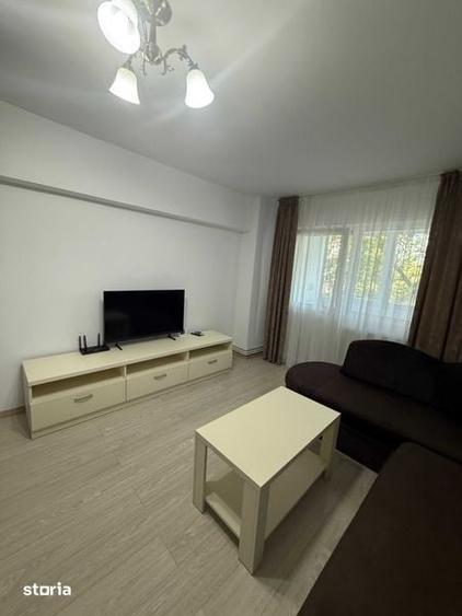 13 Septembrie, centrala proprie,liber - 2