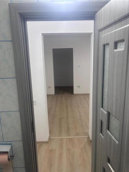 Apartament cu 2 camere semidecomandat în Viziru 3