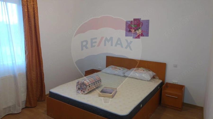 Casă cu Teren 396 Mp în Central