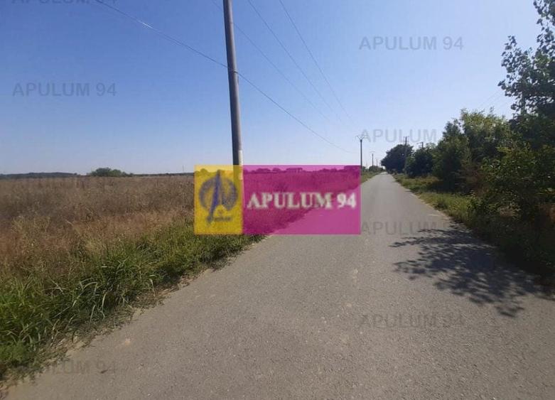 Teren Construcții intravilan de 1300 mp, în 1 Decembrie