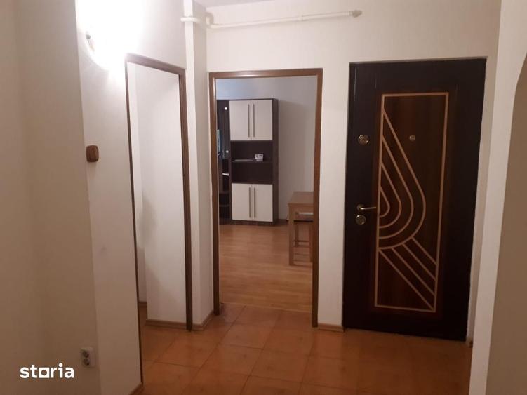 Apartament 2 camere ICFrimu et1/4 ,centrala termica 73 000 euro neg - 3