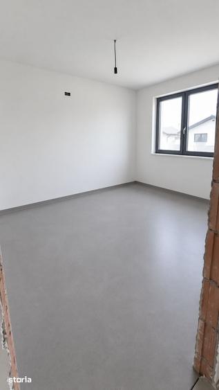 Casă cu 4 camere cu Teren 310 Mp în Central