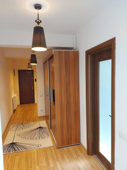 Apartament cu 4 camere decomandat în Iancu Nicolae