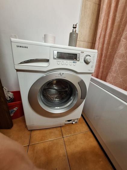 Apartament cu 2 camere decomandat în Dristor