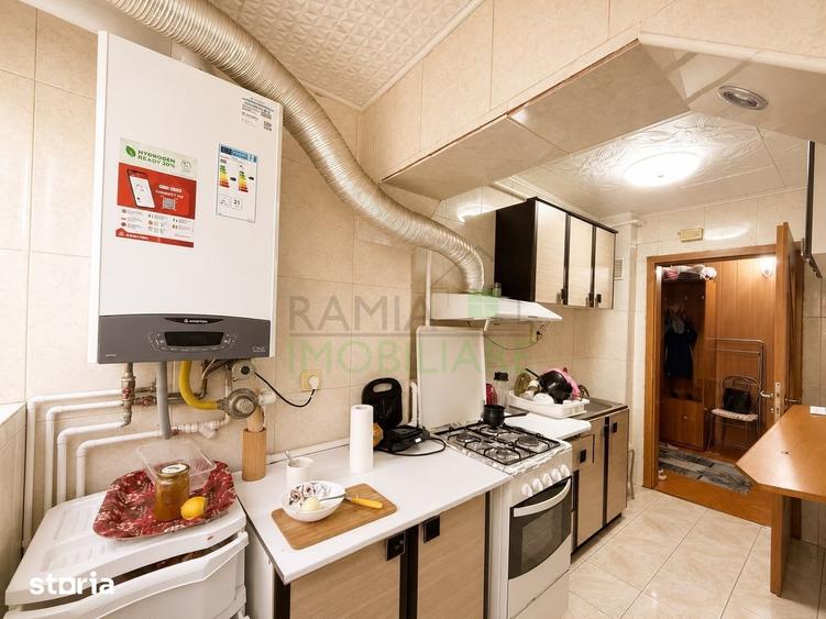 Apartament cu 2 camere decomandat în Noua