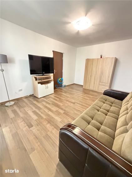 Apartament cu 2 camere, mobilat în Centrul Civic