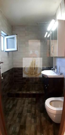 Apartament cu 3 camere decomandat, mobilat în Aradului