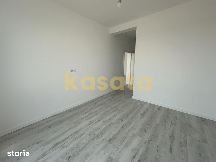 Casă cu 4 camere cu Teren 400 Mp în Domnești