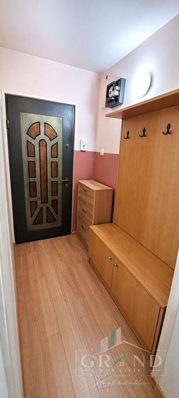 Apartament cu 3 camere semidecomandat, mobilat în Mănăștur