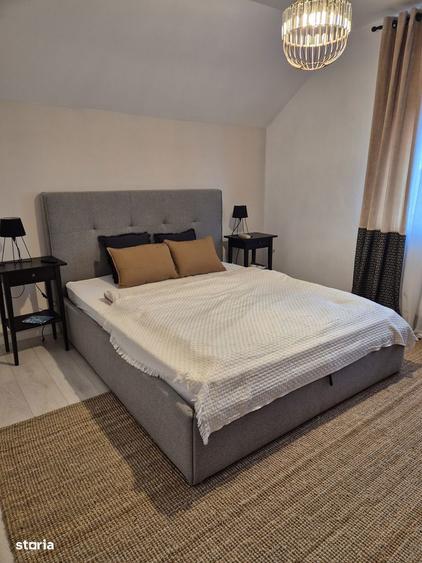 Casă cu 5 camere cu Teren 500 Mp în Sânandrei