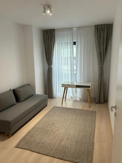 Apartament cu 3 camere decomandat, mobilat în Morarilor