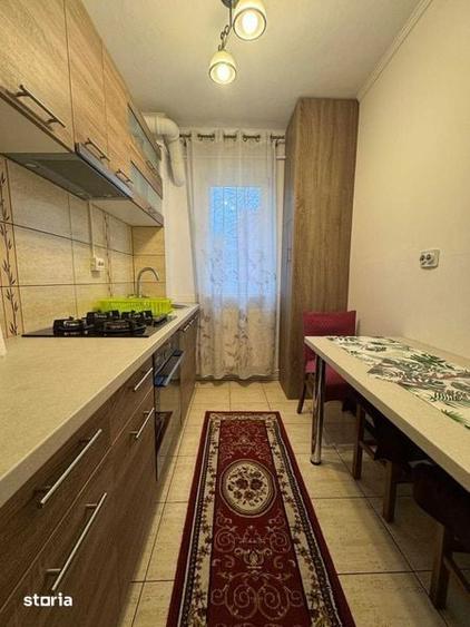 Apartament cu 3 camere, mobilat în Gării