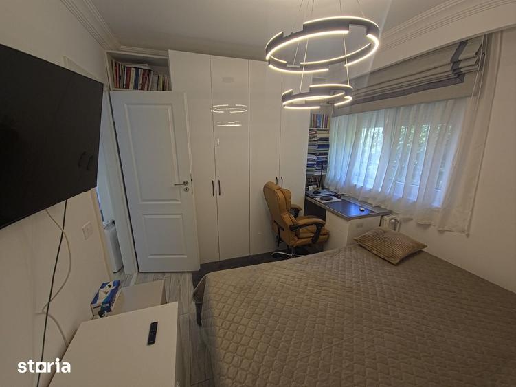 Apartament cu 4 camere în Tomis Nord