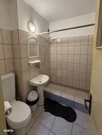 Apartament cu 2 camere semidecomandat în Calea București