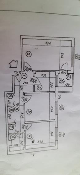 Apartament cu 3 camere decomandat în Titan