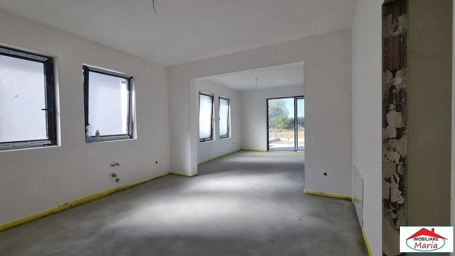 Casă cu Teren 460 Mp în Central