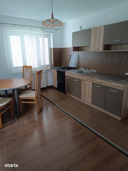 Apartament cu 2 camere decomandat în Unirea