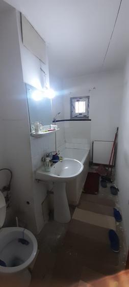 Apartament cu 2 camere decomandat în Doamna Ghica