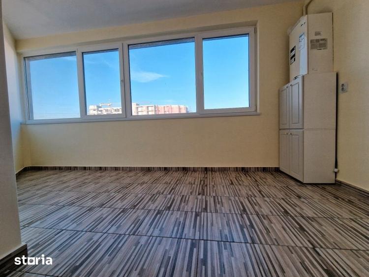 Apartament cu 3 camere semidecomandat în Florești