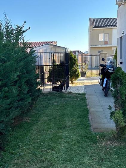 Casă cu 3 camere cu Teren 330 Mp în Moșnița Nouă
