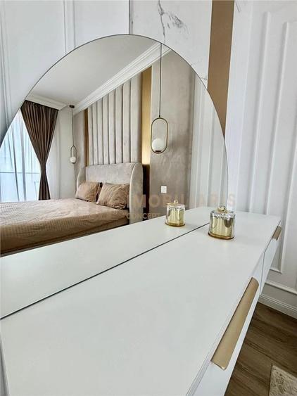 Apartament cu 3 camere în Independenței