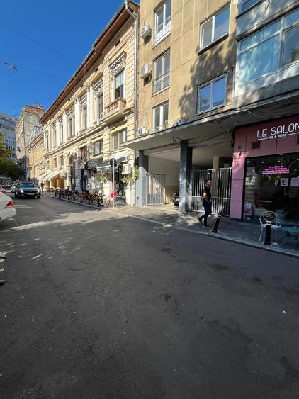 Spațiu comercial, de 67 mp, în P-ța Amzei