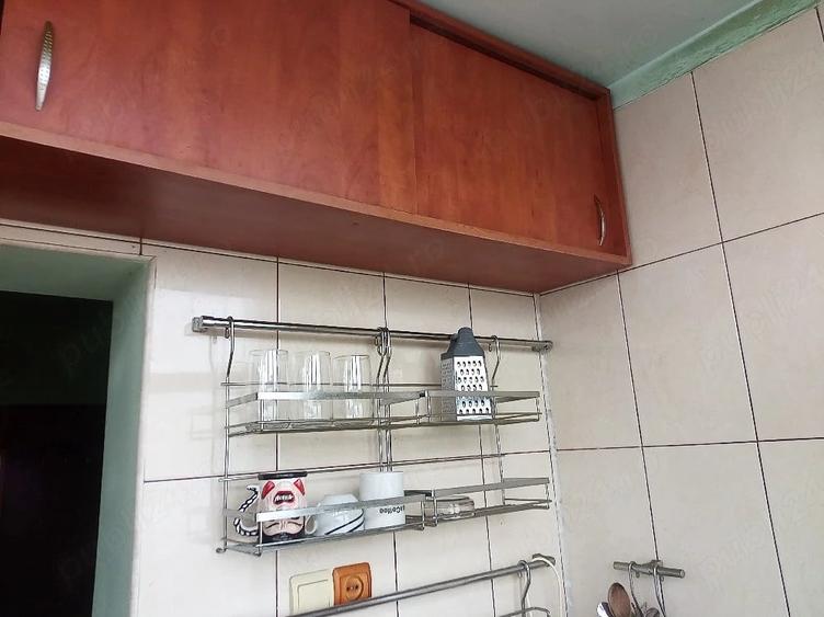 Apartament cu 2 camere decomandat în Girocului