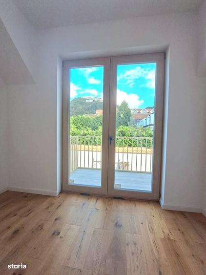 Apartament cu 3 camere în Ultracentral