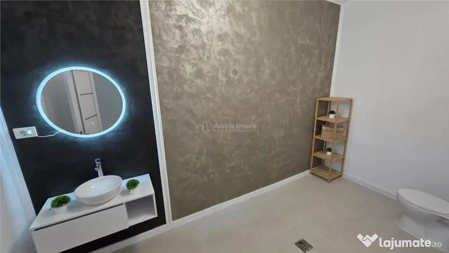 Spațiu comercial, de 130 mp, în Răcășdia