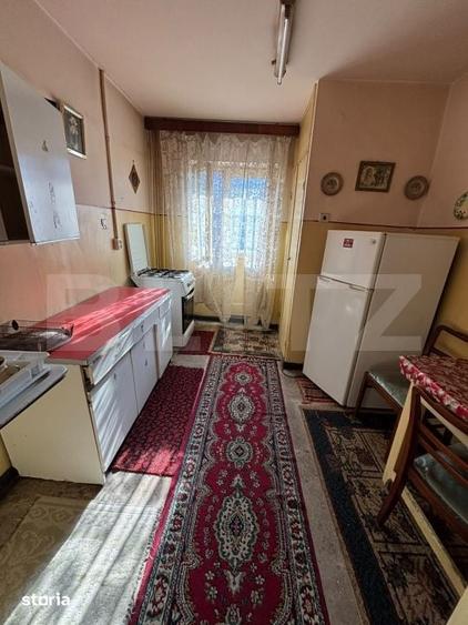 Apartament cu 2 camere decomandat în B-dul București