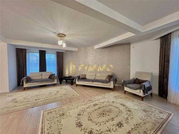 Casă cu 4 camere cu Teren 1400 Mp în Mihoveni