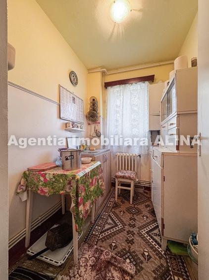 Apartament cu 2 camere decomandat în Minerul