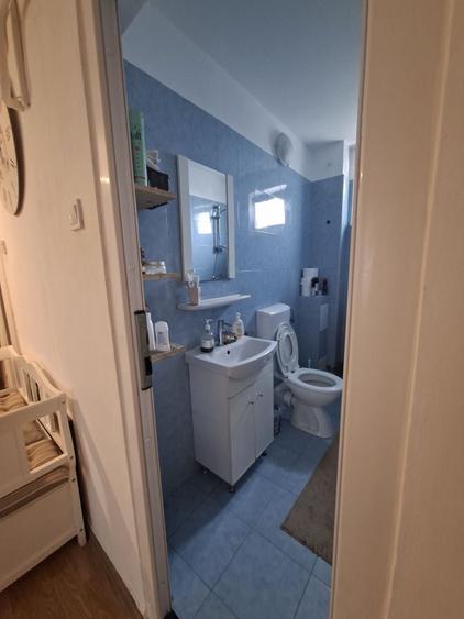 Apartament cu 3 camere decomandat în Precista