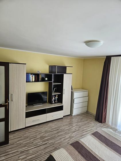 Apartament cu 2 camere decomandat în Dancu