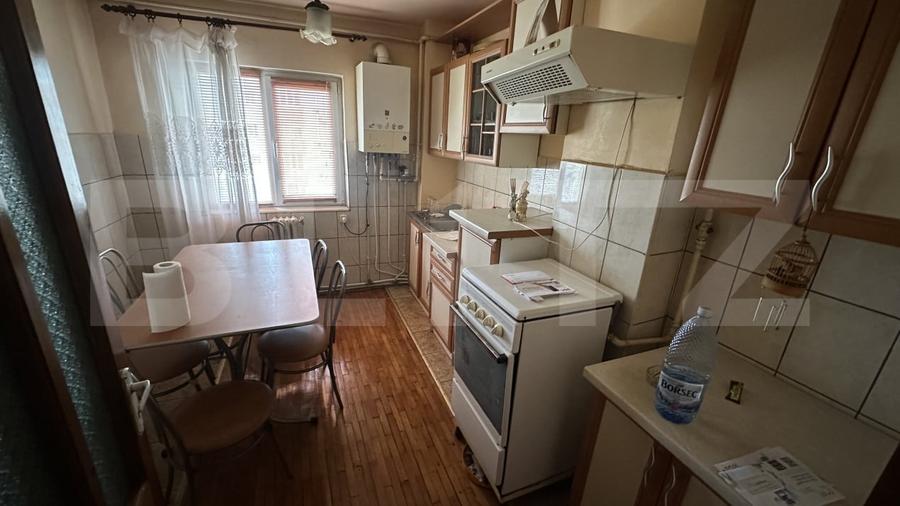 Apartament cu 3 camere decomandat, mobilat în Orăștie