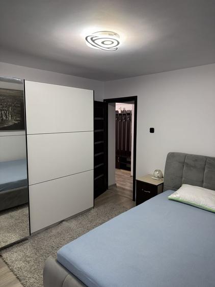 Apartament cu 2 camere decomandat în Popoveni