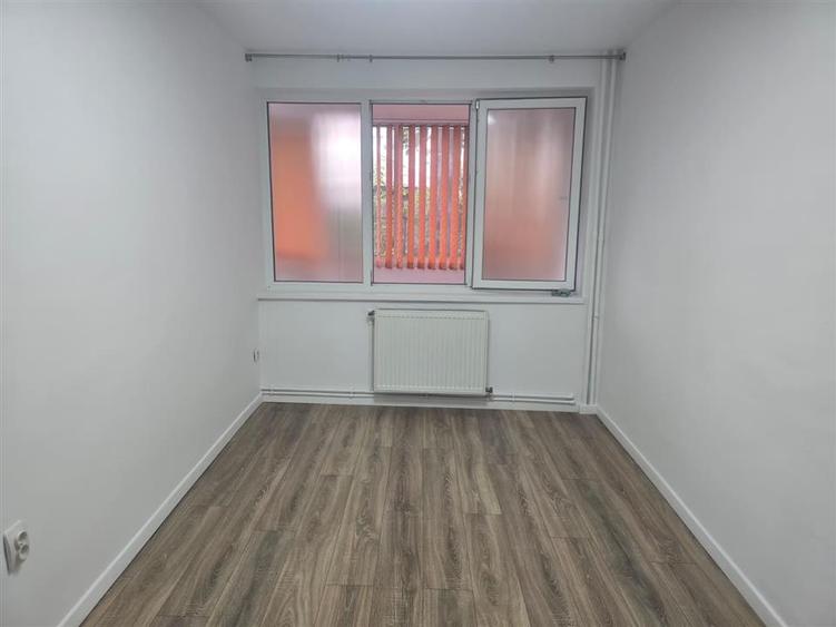 Apartament cu 2 camere semidecomandat, mobilat în Ultracentral