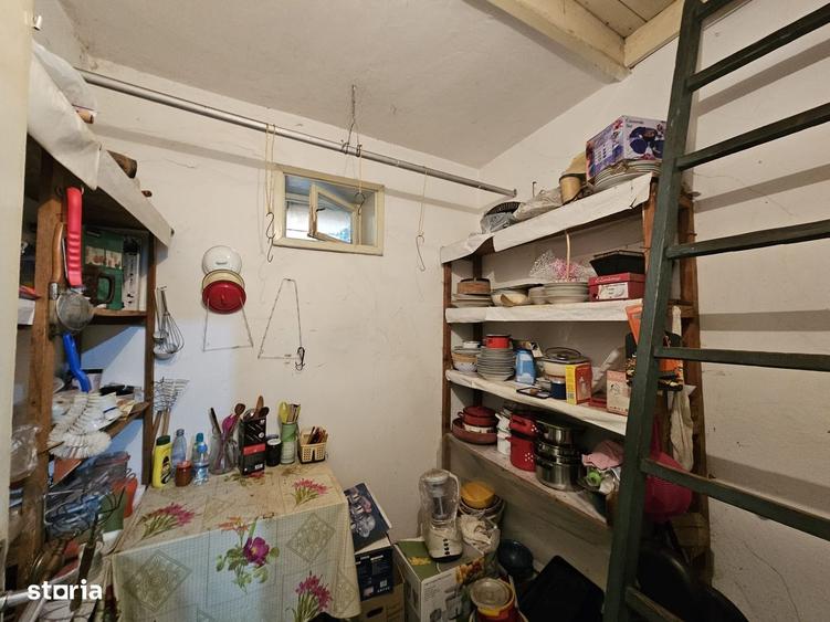 Casă cu 2 camere în Central
