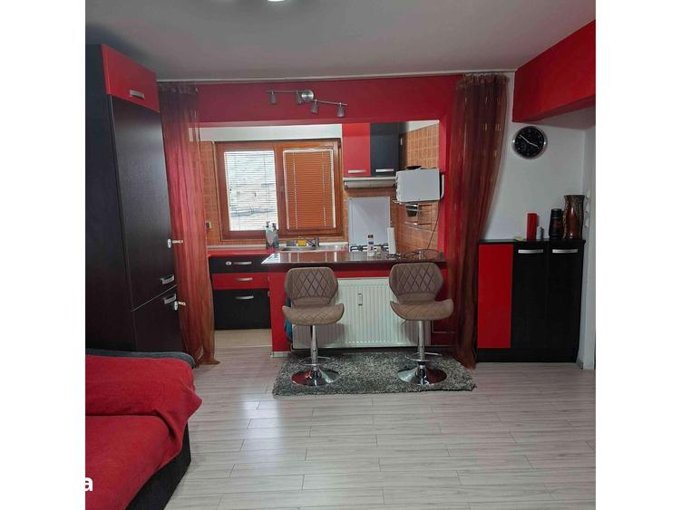 Apartament cu 2 camere în Tei