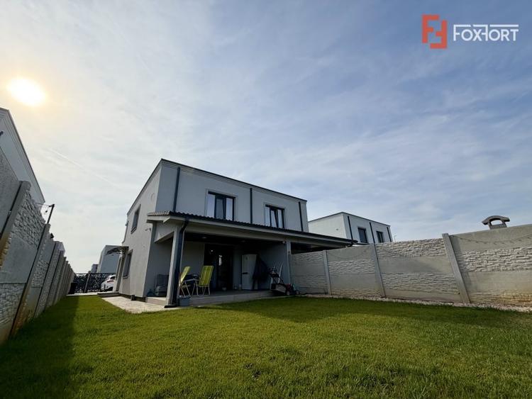 Duplex cu 4 camere cu Teren 276 Mp în Bucovăț (Remetea Mare)